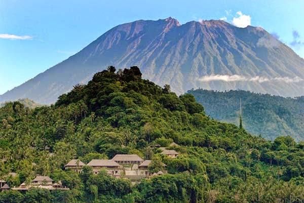 Le mont  Agung  l olympe de Bali